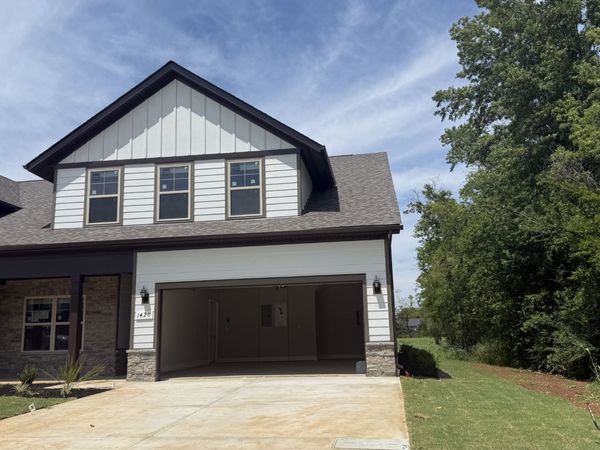 1420 Suzanne Drive , Murfreesboro, TN 37128