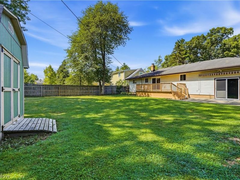 8985 Big Creek Parkway, Strongsville, OH 44149 Photo 34