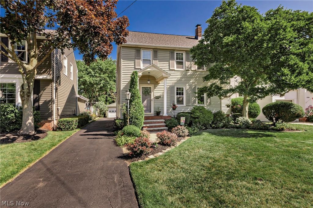 5195 Spencer Road, Lyndhurst, OH 44124 Main Photo