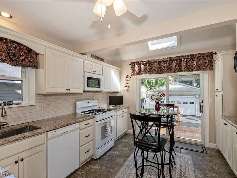 5195 Spencer Road, Lyndhurst, OH 44124 Photo 16