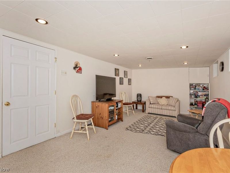 5195 Spencer Road, Lyndhurst, OH 44124 Photo 33