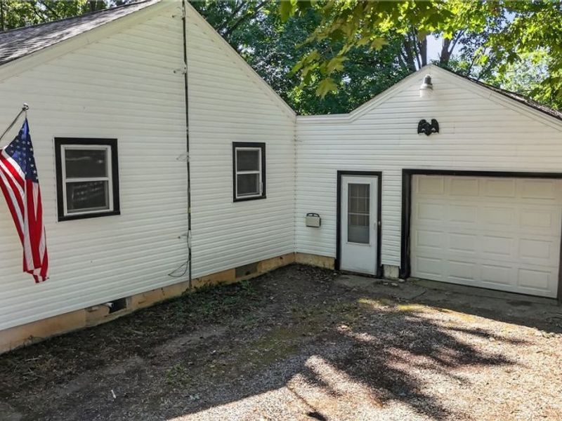120 Coulter Street, Creston, OH 44217 Photo 3