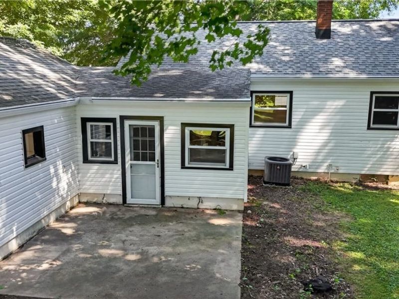 120 Coulter Street, Creston, OH 44217 Photo 5