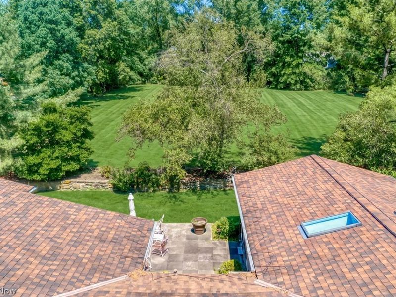 23891 Letchworth Road, Beachwood, OH 44122 Photo 30