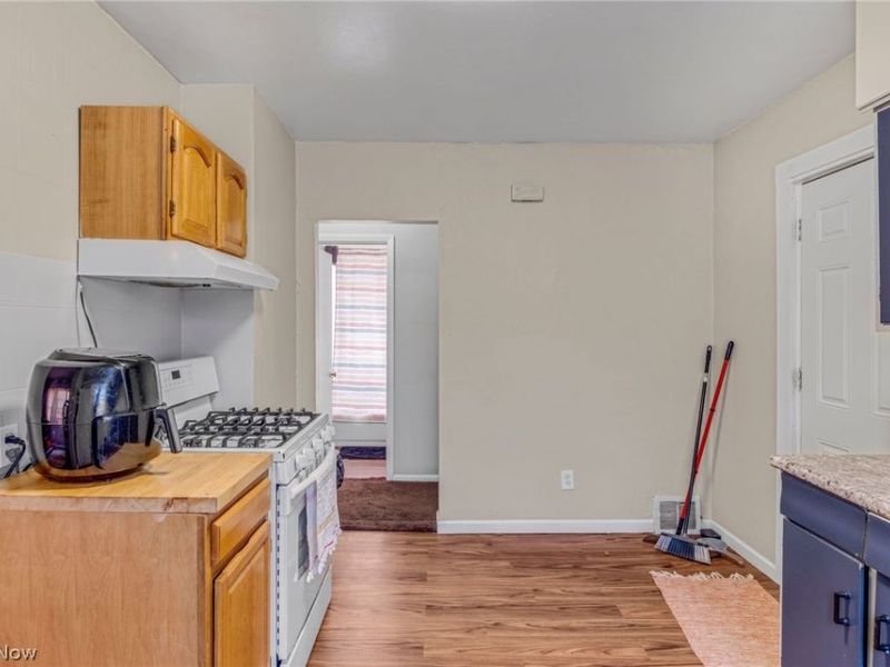 3314 W 86th Street, Cleveland, OH 44102 Photo 24