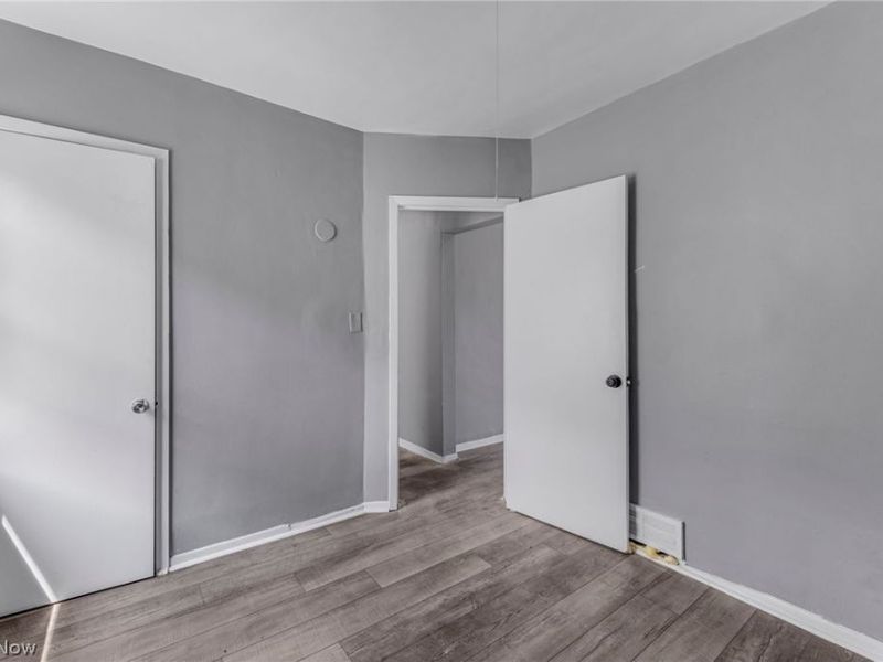 3314 W 86th Street, Cleveland, OH 44102 Photo 9