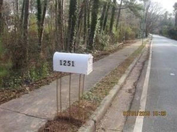 1251 Kelton Drive , Stone Mountain, GA 30083