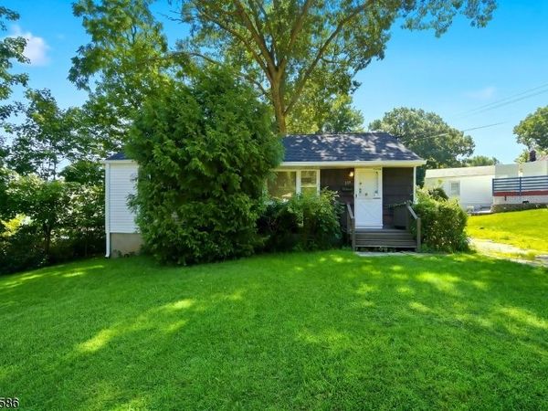 234 Prospect St, Dover, NJ 07801