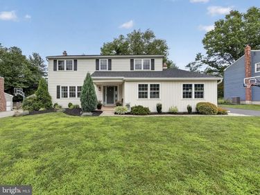 75 HAWTHORNE LANE, PHOENIXVILLE, PA 19460