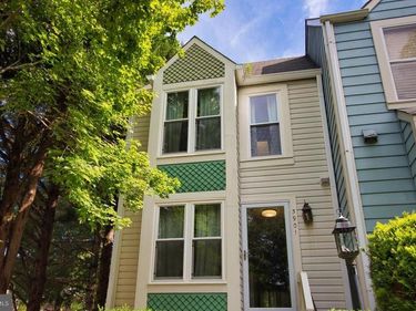 5901 SAINT GILES WAY , ALEXANDRIA, VA 22315