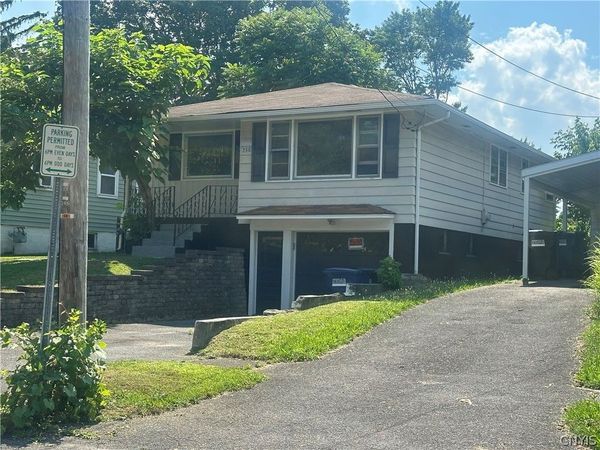 236 Burns Avenue , Syracuse, NY 13206