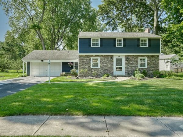 25 Lake Lea Road, Rochester, NY 14617