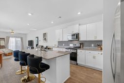 673 Ladywood Drive photo 4
