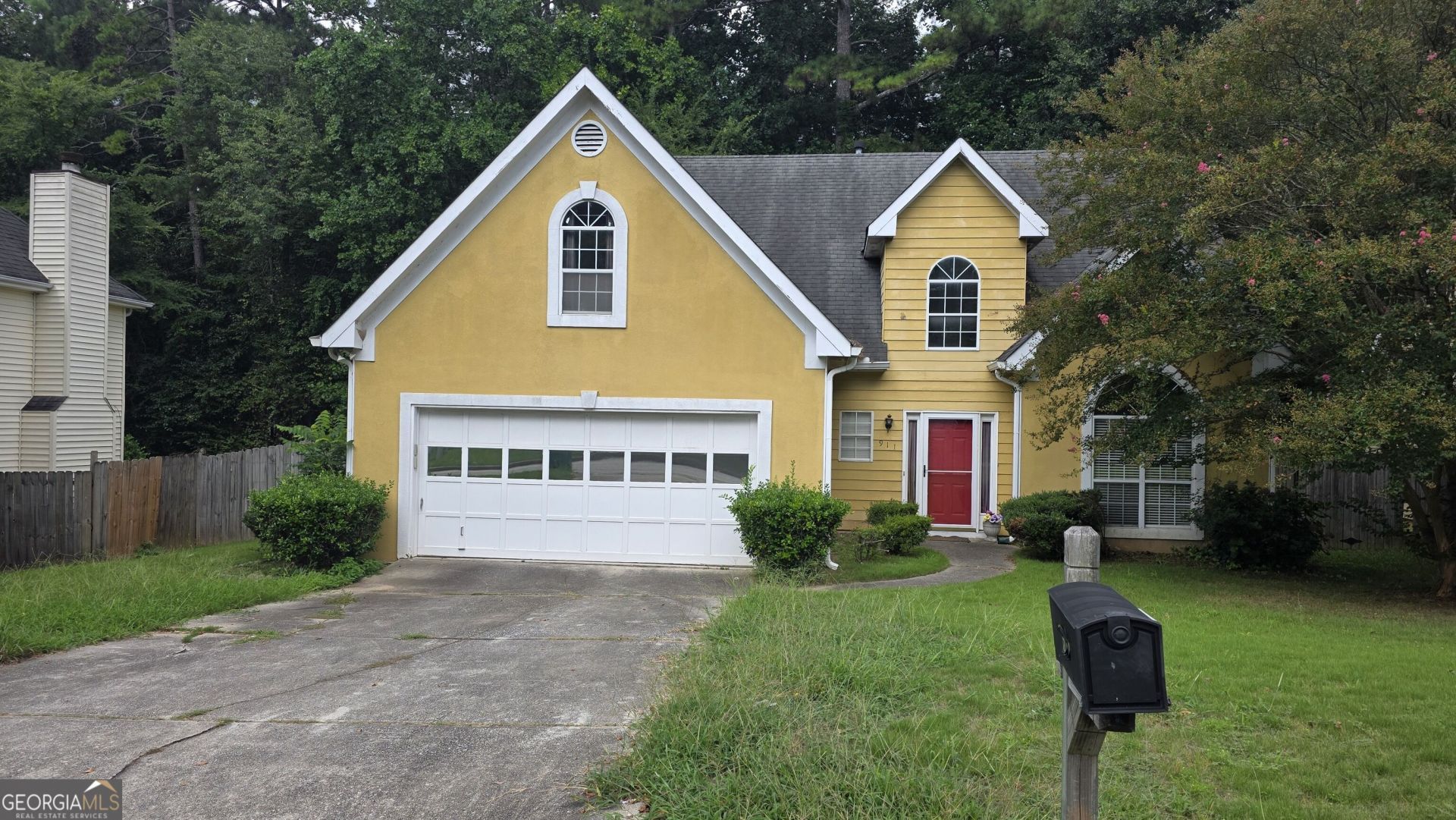911 Stonemill Manor, Lithonia, GA 30058 Main Photo