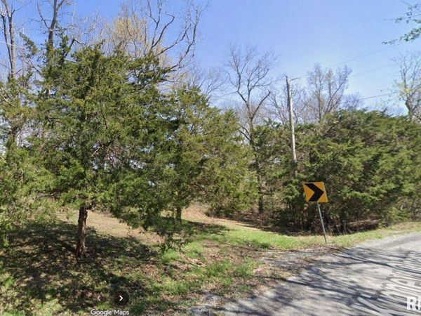 520 McKinney Chapel Road, Marion, IL 62959