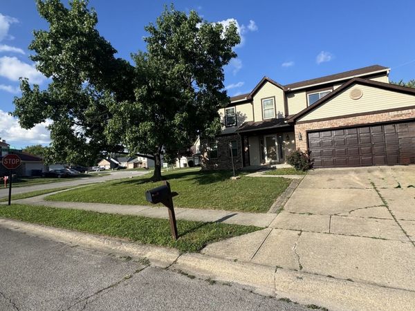 1129 Fontana Court , Indianapolis, IN 46229