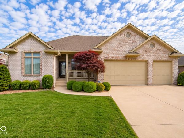 2743 Baywater Court , Greenwood, IN 46143