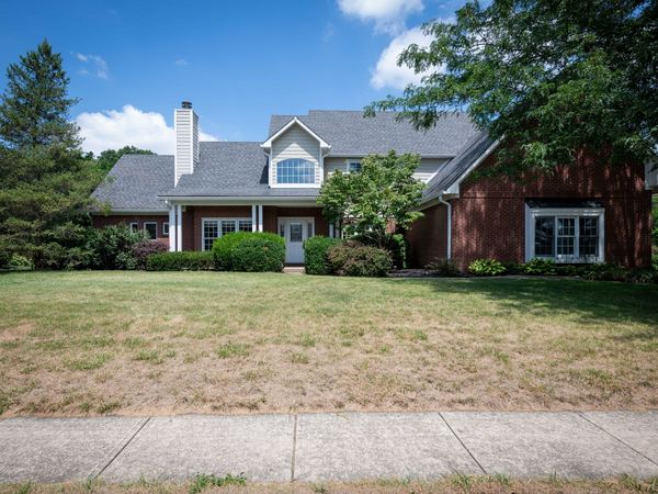 1796 Willow Bend Court , Avon, IN 46123