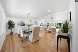 4523 Oakwood Drive  photo 4