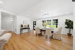 4523 Oakwood Drive  photo 4