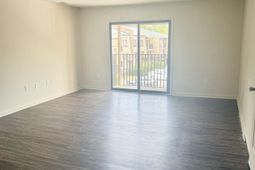 522 Menlo Drive  photo 4