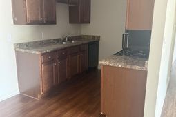 522 Menlo Drive  photo 4