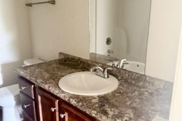 522 Menlo Drive  photo 4
