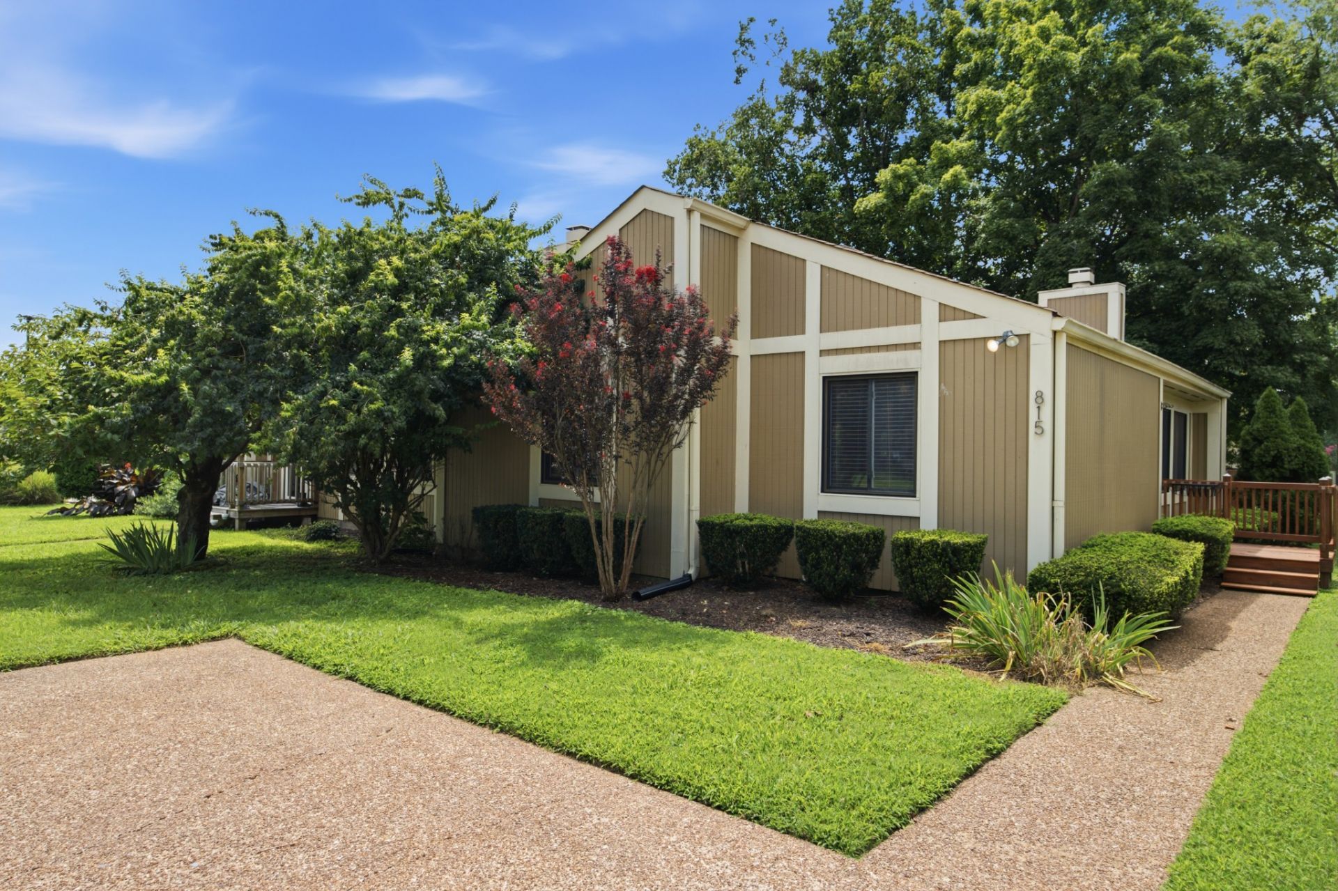 815 Williamsburg West Dr, Nashville, TN 37221 Main Photo