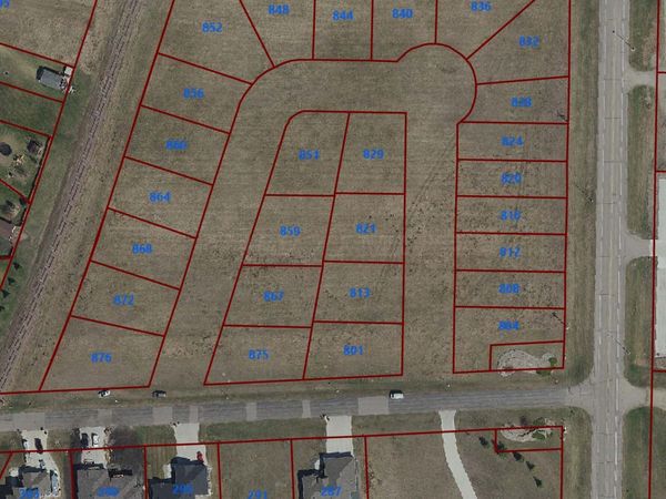 816 Harvest Circle , Horace, ND 58047