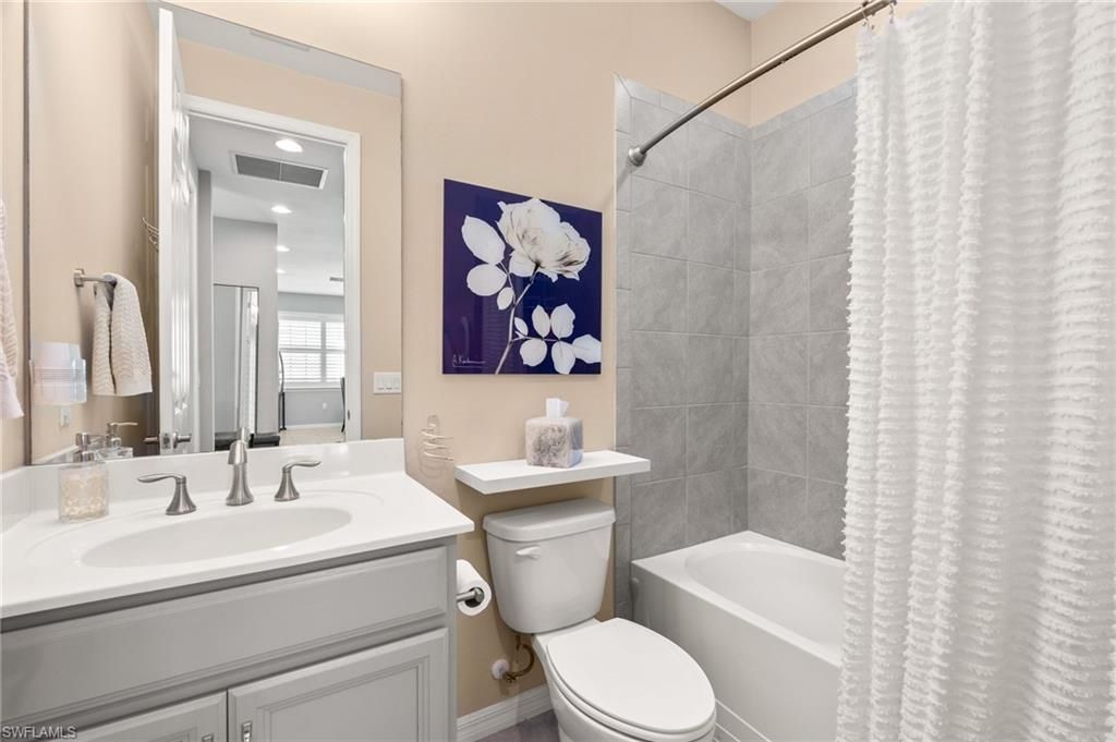 26213 Palace Ln, Unit 202, Bonita Springs, FL 34135 Photo