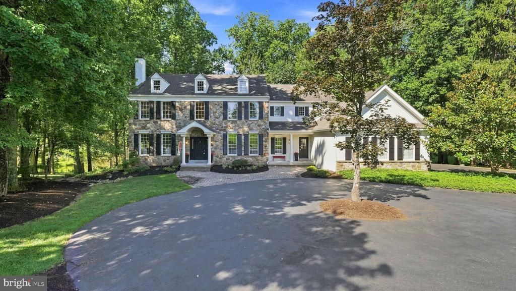 48 WOODSIDE LANE, NEW HOPE, PA 18938