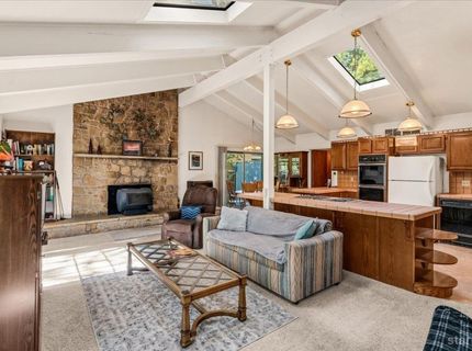 2178 Harvard Avenue, South Lake Tahoe, CA 96150 Photo