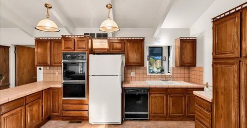 2178 Harvard Avenue, South Lake Tahoe, CA 96150 Photo