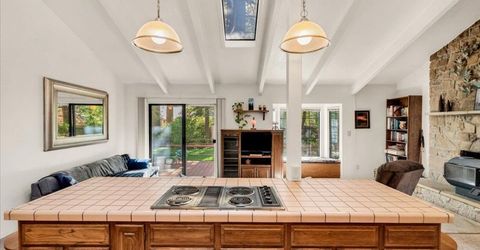 2178 Harvard Avenue, South Lake Tahoe, CA 96150 Photo