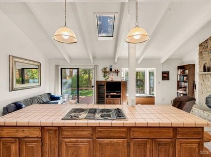 2178 Harvard Avenue, South Lake Tahoe, CA 96150 Photo