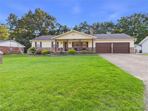 2859 Vaughn Avenue , Poplar Bluff, MO 63901