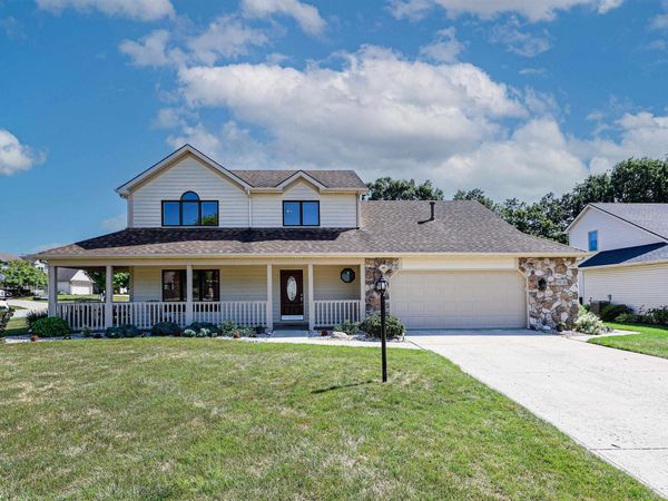 9636 Trading Post Road, Leo, IN 46765