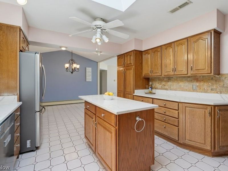 34892 State Route 303, Grafton, OH 44044 Photo 4