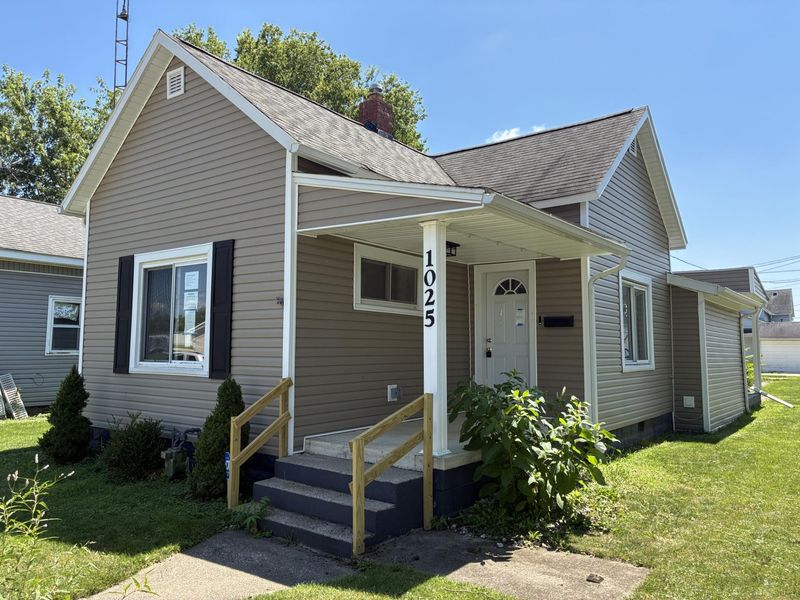1025 Hendricks Avenue, Saint Marys, OH 45885 Photo 2