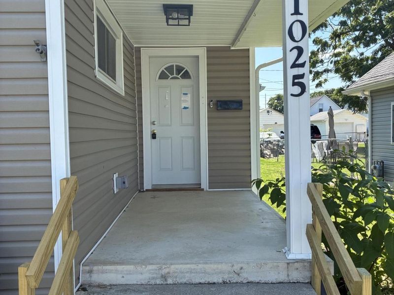 1025 Hendricks Avenue, Saint Marys, OH 45885 Photo 3