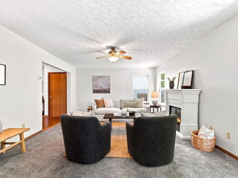 361 Shawnee Loop S, Pataskala, OH 43062 Photo 9