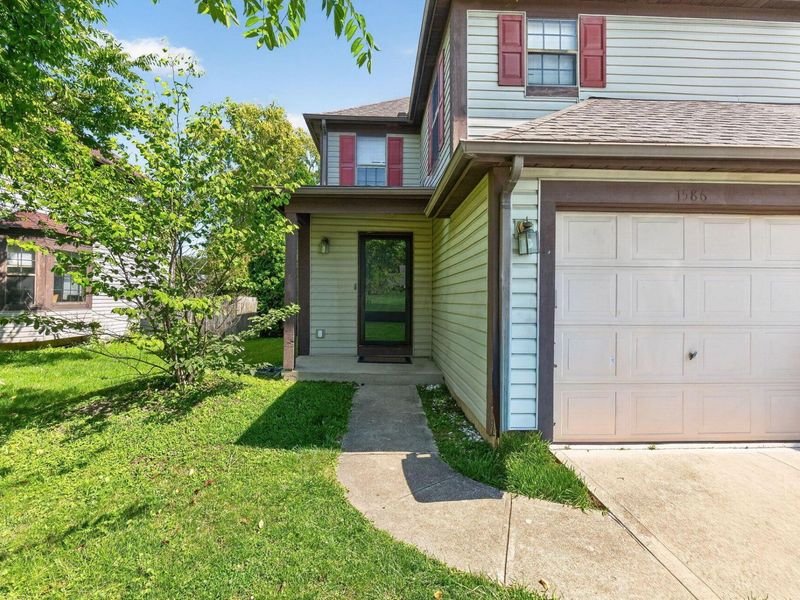 1586 Rock Creek Drive , Grove City, OH 43123 Photo 4