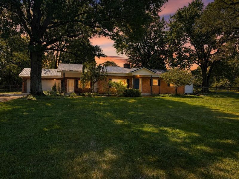 3206 Columbus Road, Centerburg, OH 43011 Photo 1