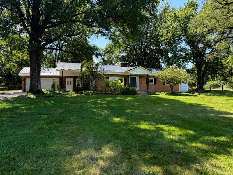 3206 Columbus Road, Centerburg, OH 43011 Photo 2