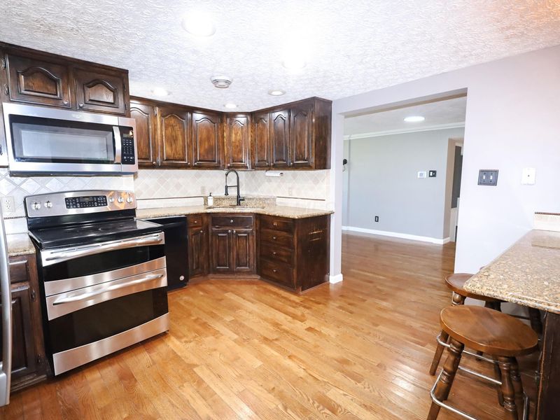 3206 Columbus Road, Centerburg, OH 43011 Photo 9