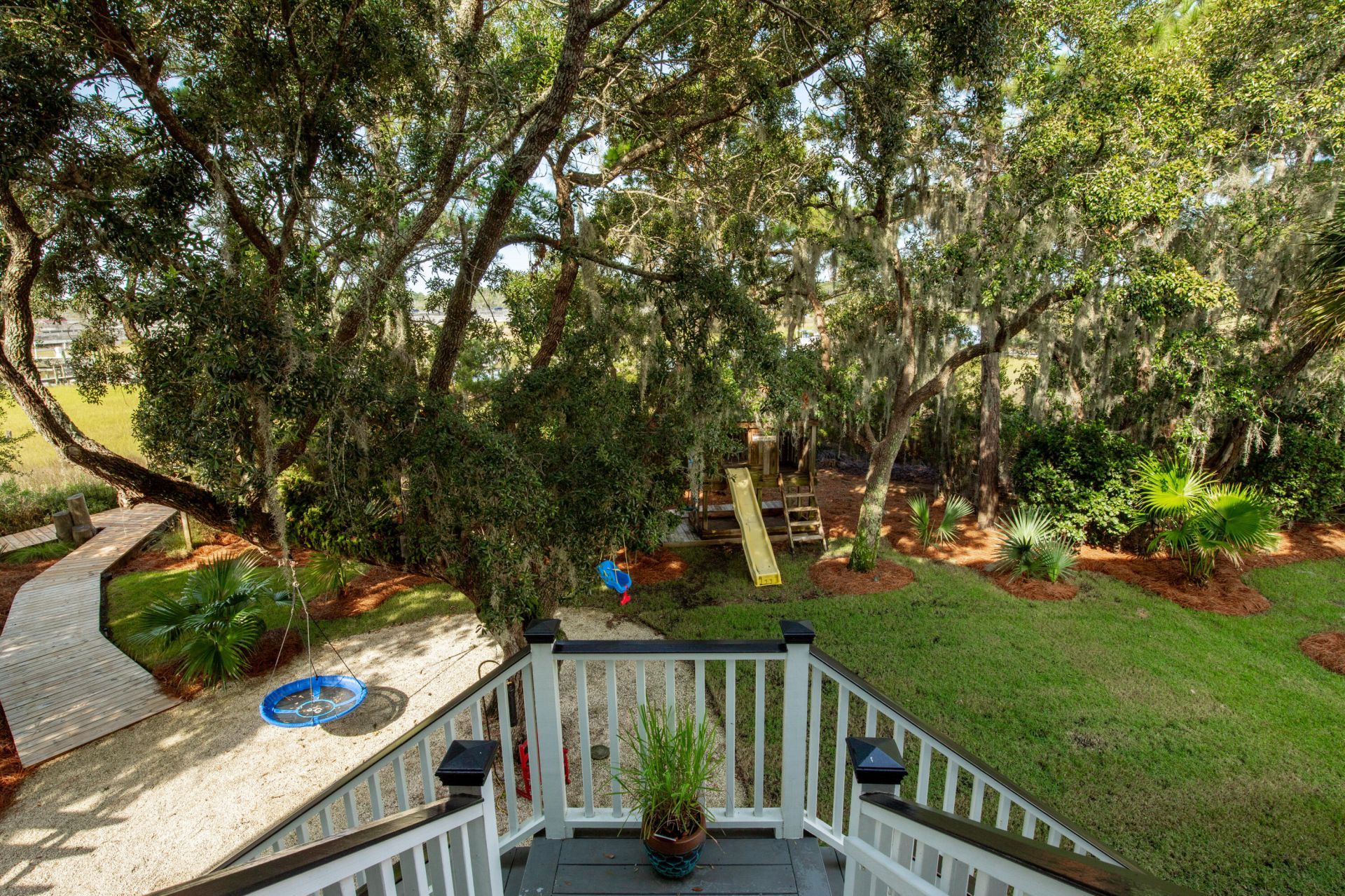 1853 Headquarters Plantation Drive Photo 86