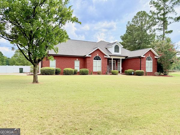 211 Broad Meadows Road, Dublin, GA 31021