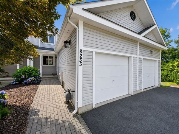 8253 Boatwatch Drive, Baldwinsville, NY 13027