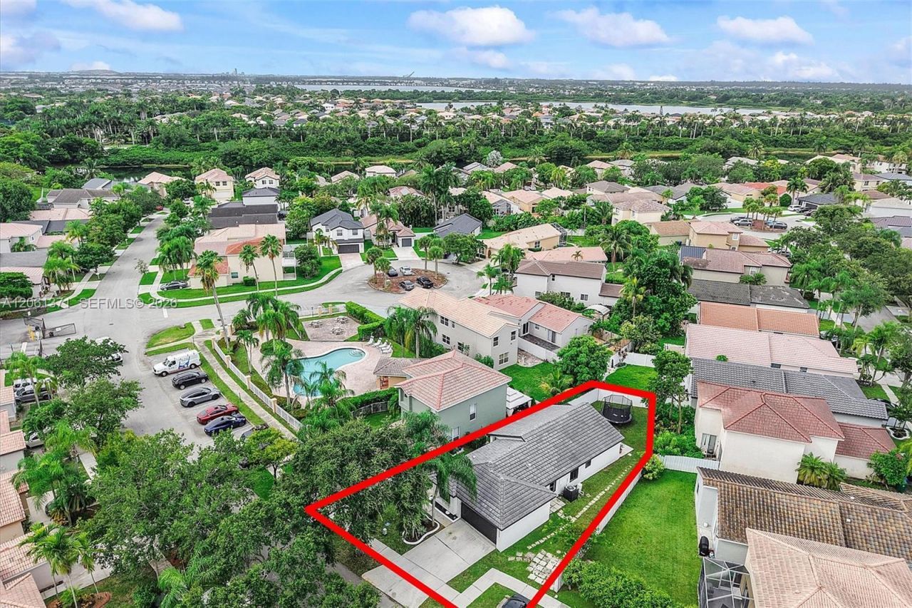2956 SW 179th Ave , Miramar, FL 33029 Photo