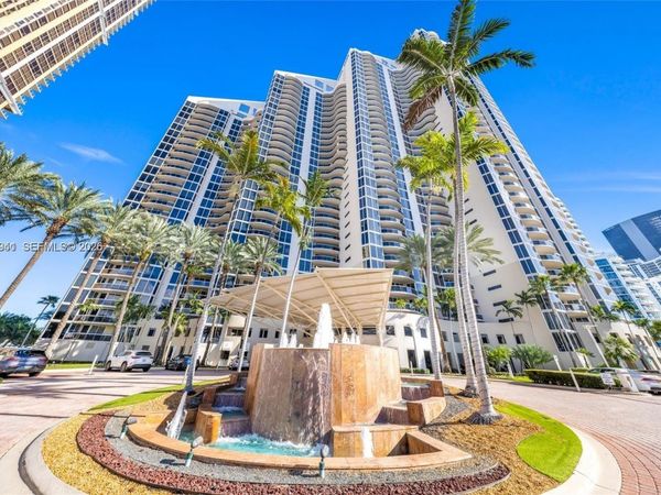 Unit 403, Sunny Isles Beach, FL 33160